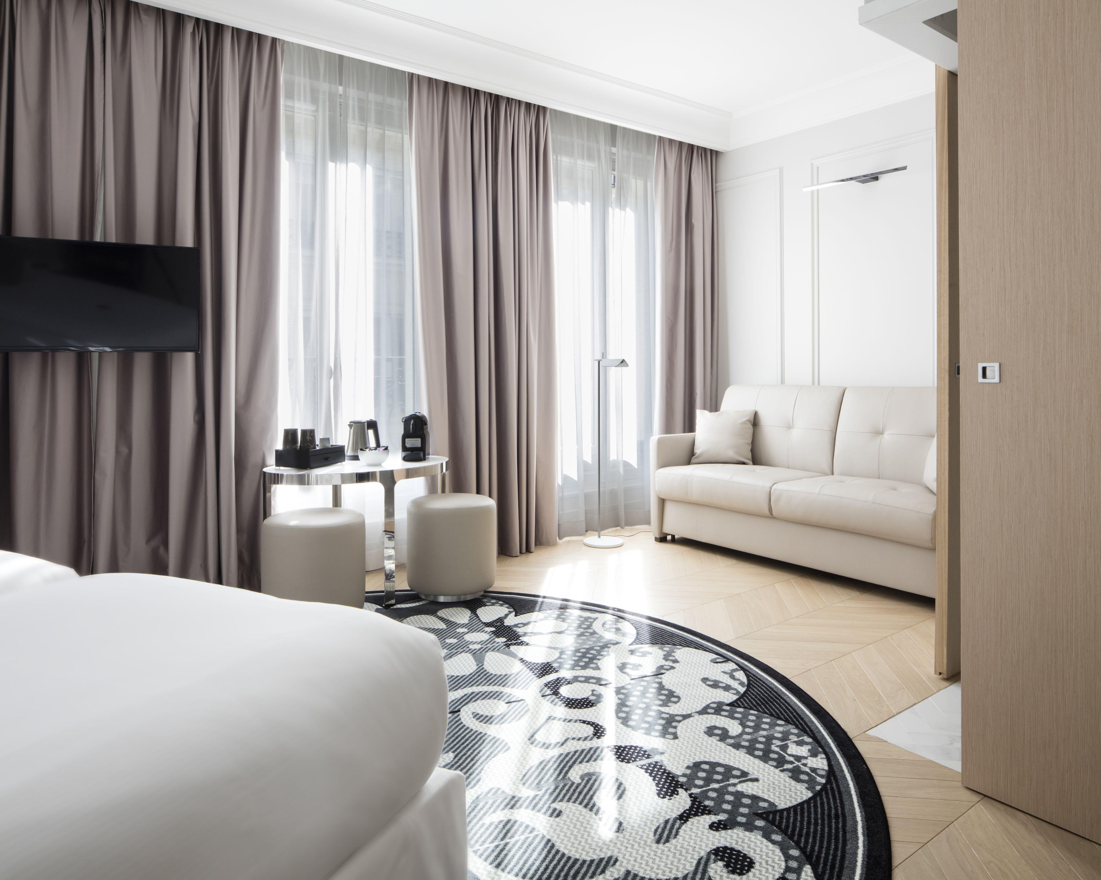 Hotel Trinité Haussmann 4*