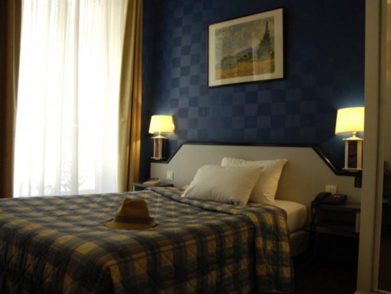 Hotel Trinité Haussmann 4*